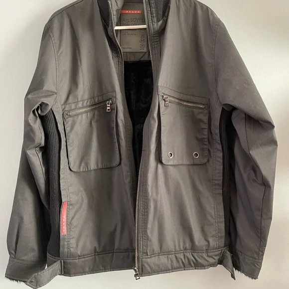 Prada mens Large Art.SGV126 Mat.09W coat